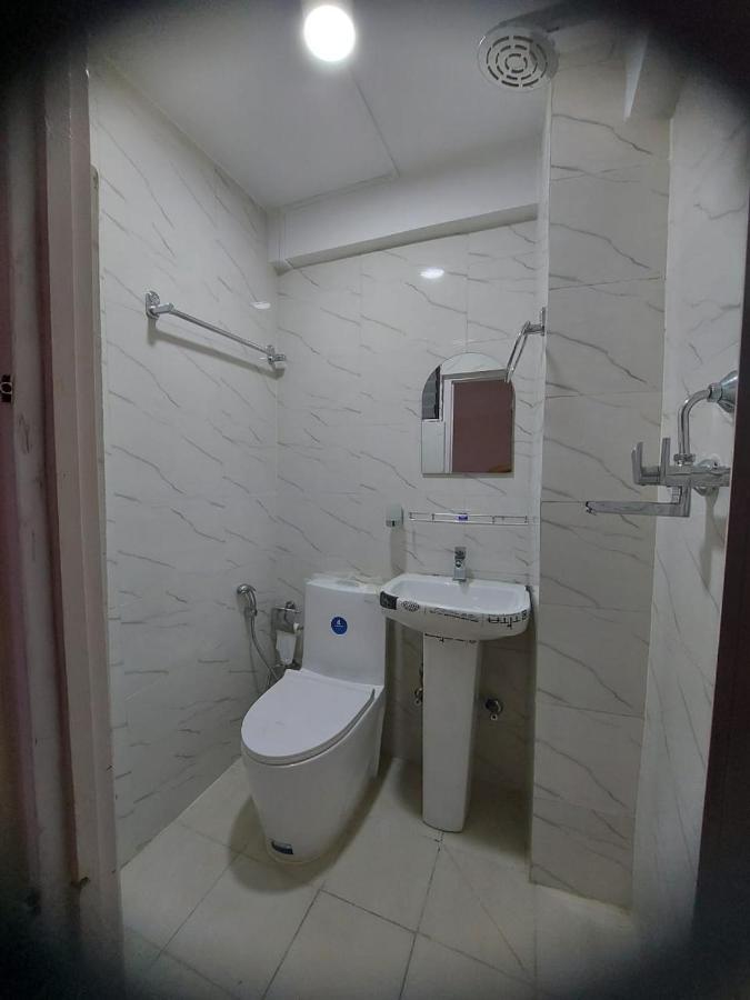 Om Bramha Hotel 加德满都 外观 照片