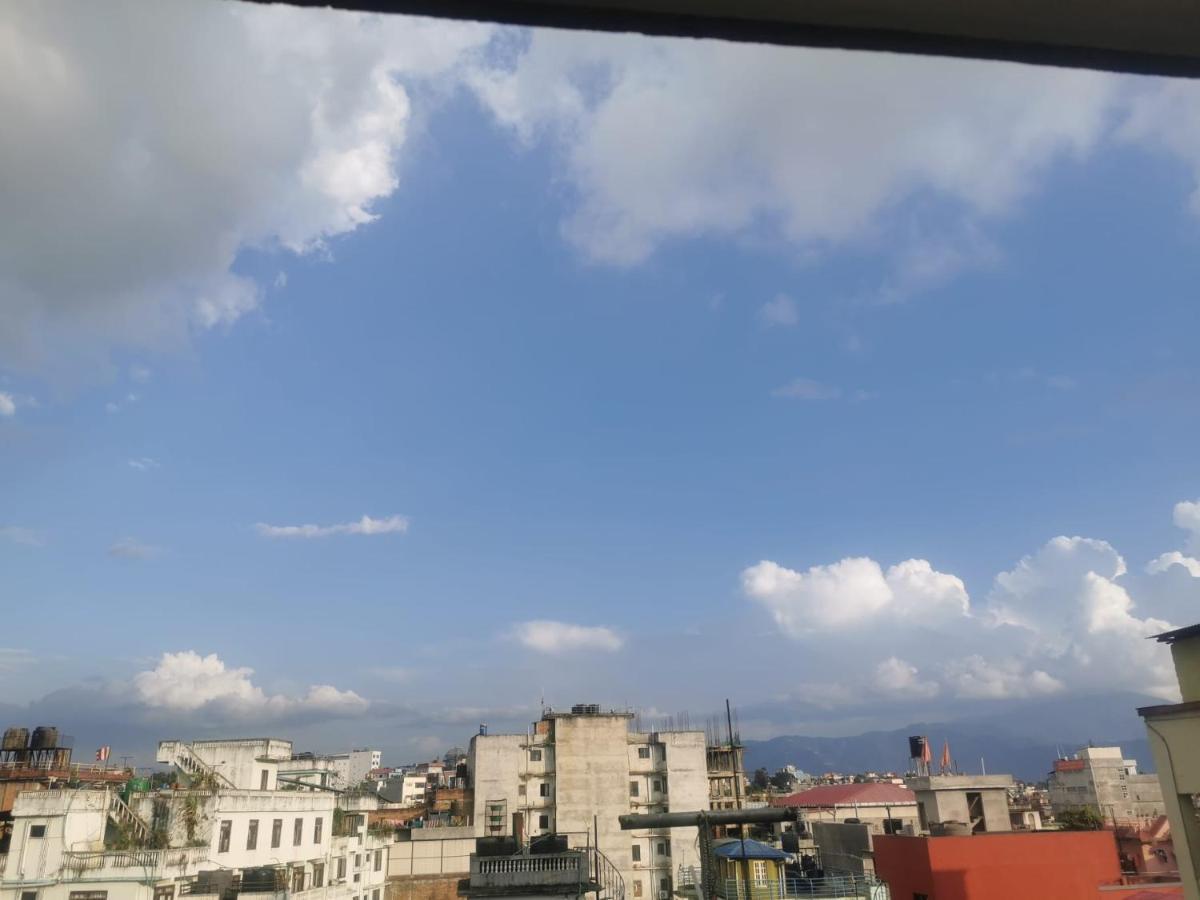 Om Bramha Hotel 加德满都 外观 照片